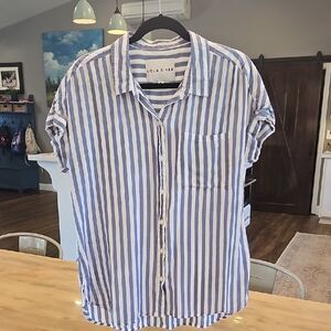 Lola & River Women's Blue Striped Button Down Shirt